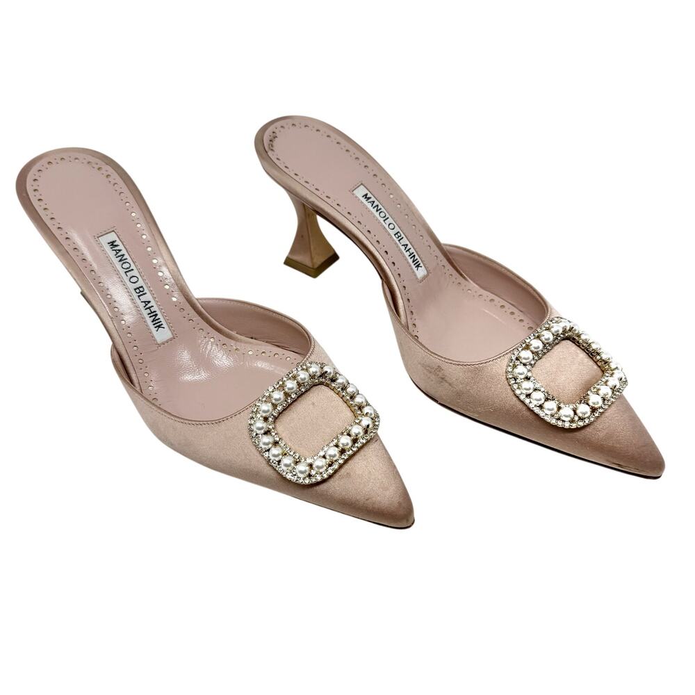Manolo Blahnik Fabetamu Pearl Crystal Satin Mule Pointed Kitten Heel Pink 38.5